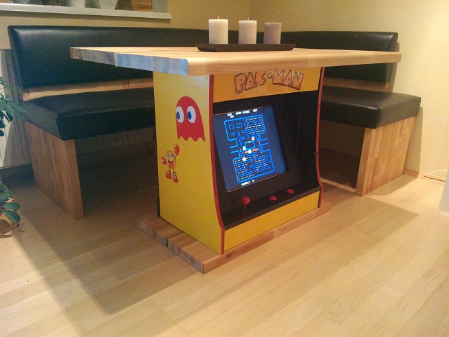 PacmanTisch